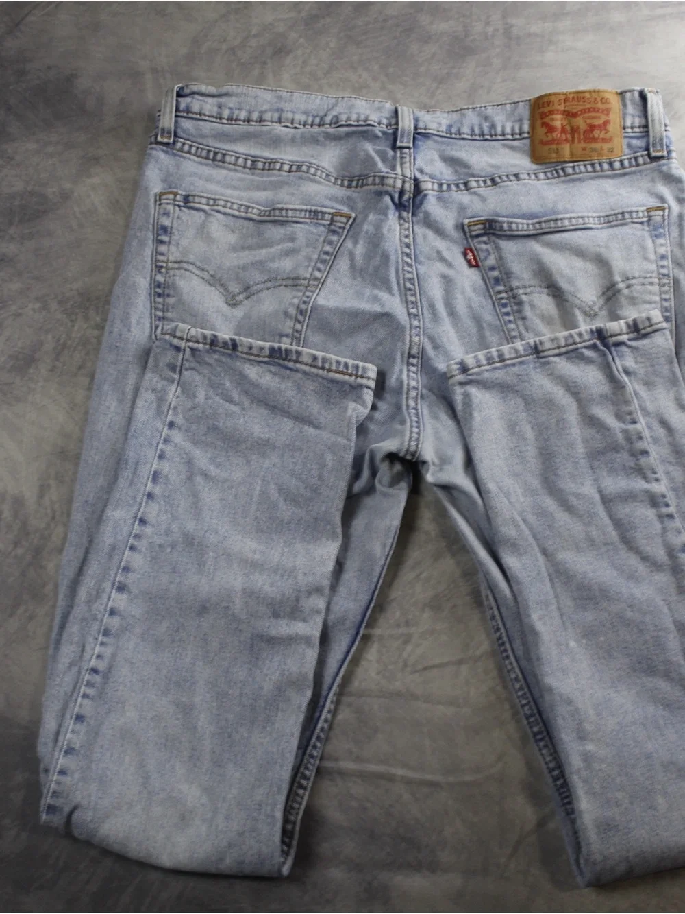 Levis 511 Slim Fit Jeans Mens 36x32 Light Wash Blue Denim WaterLess Casual